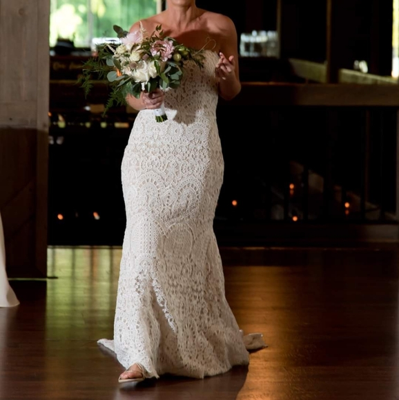 Lillian West bridal style 66011 - Picture 2 of 4